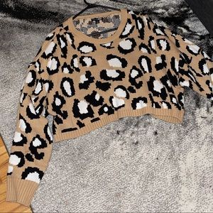 Fashion Nova Cropped Sweater w/ animal print